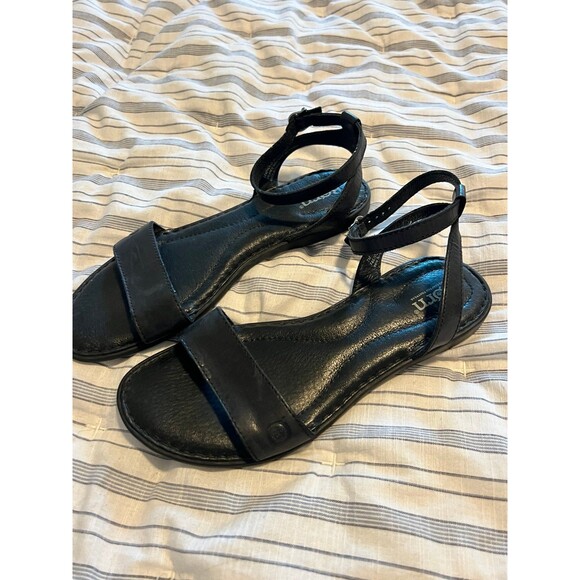 Born Black Leather Strappy Ankle - Flat Sandals Women’s size 7 - Picture 1 of 7